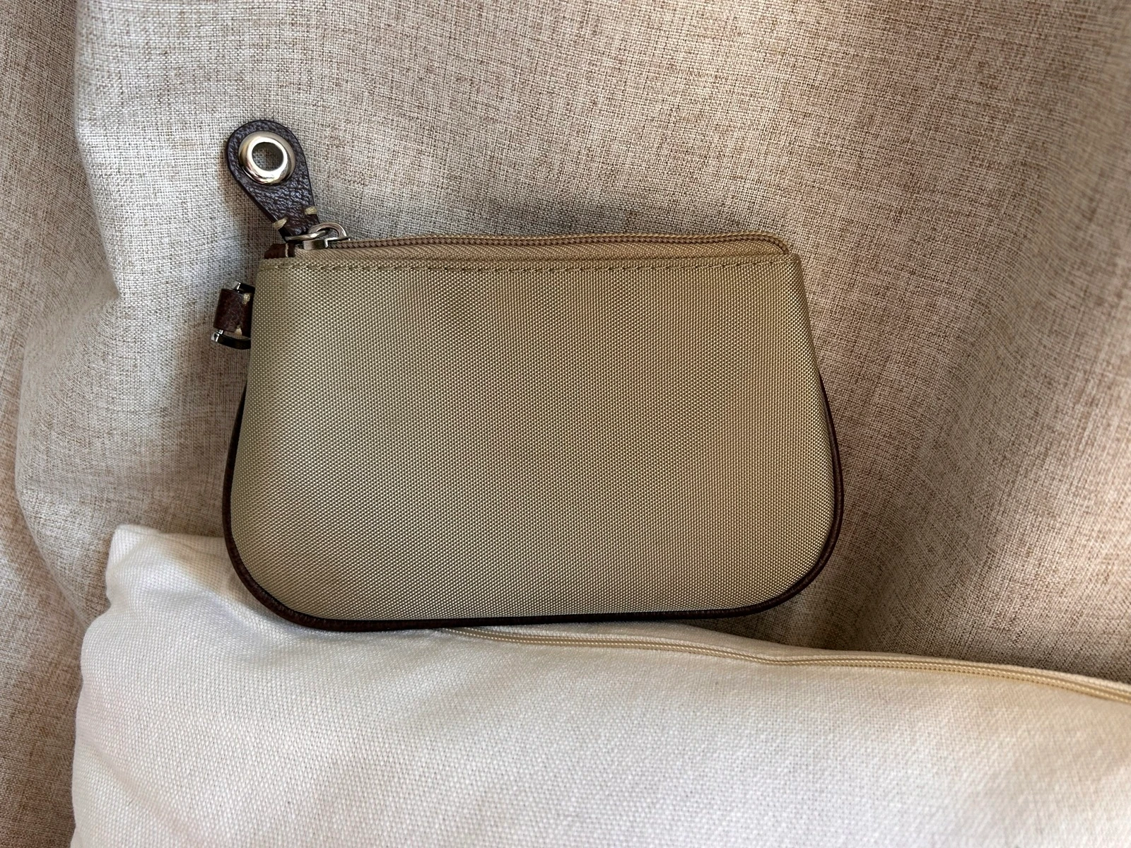 LANCEL pouch / toiletry bag in beige canvas with leather trim – photo 3